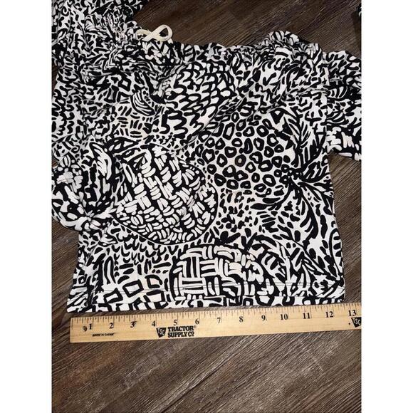 Lilly Pulitzer Preppy Designer Classic Lula Ruffle Romper Small - Picture 9 of 12